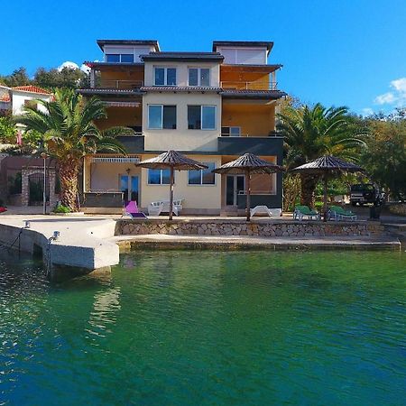 Apartments Savar - Ilo Brbinj Экстерьер фото