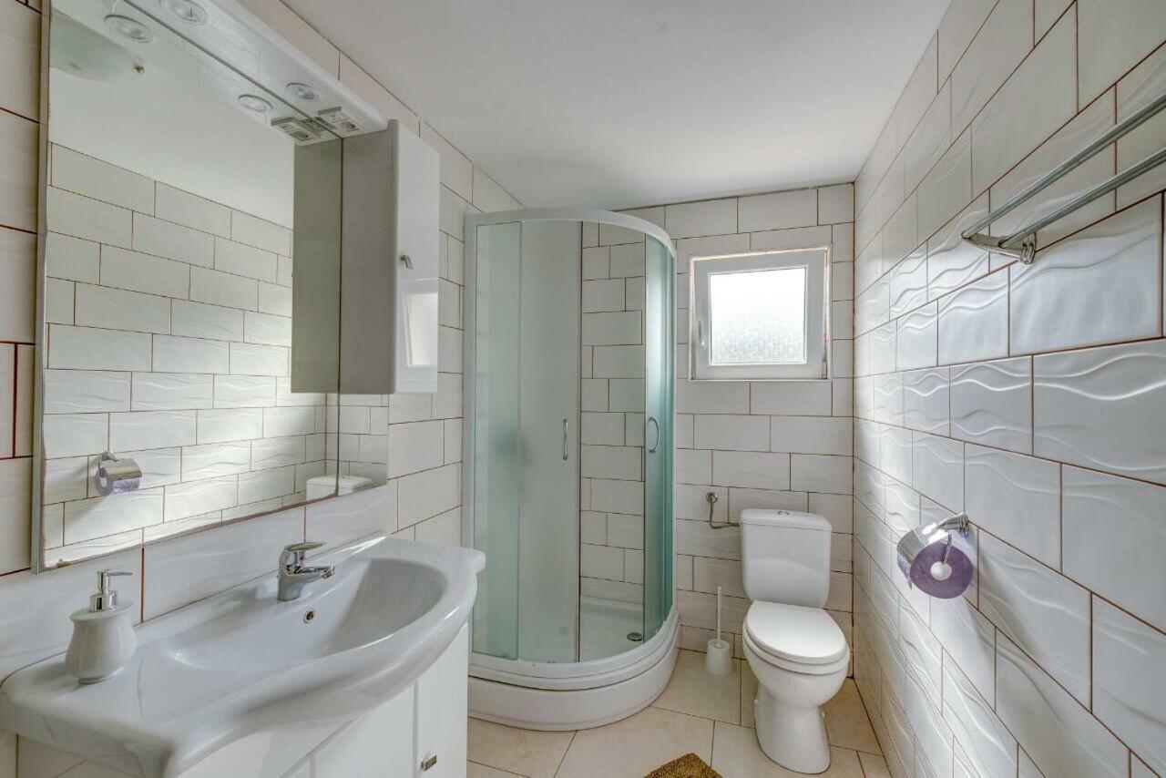 Apartments Savar - Ilo Brbinj Экстерьер фото