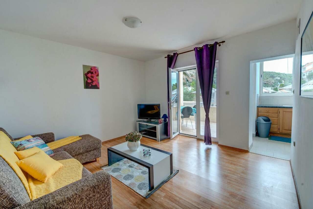 Apartments Savar - Ilo Brbinj Экстерьер фото