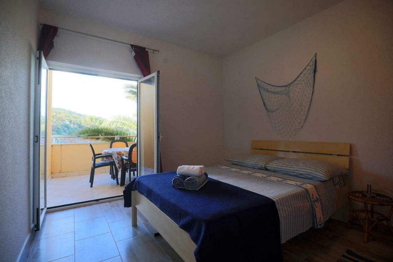 Apartments Savar - Ilo Brbinj Экстерьер фото
